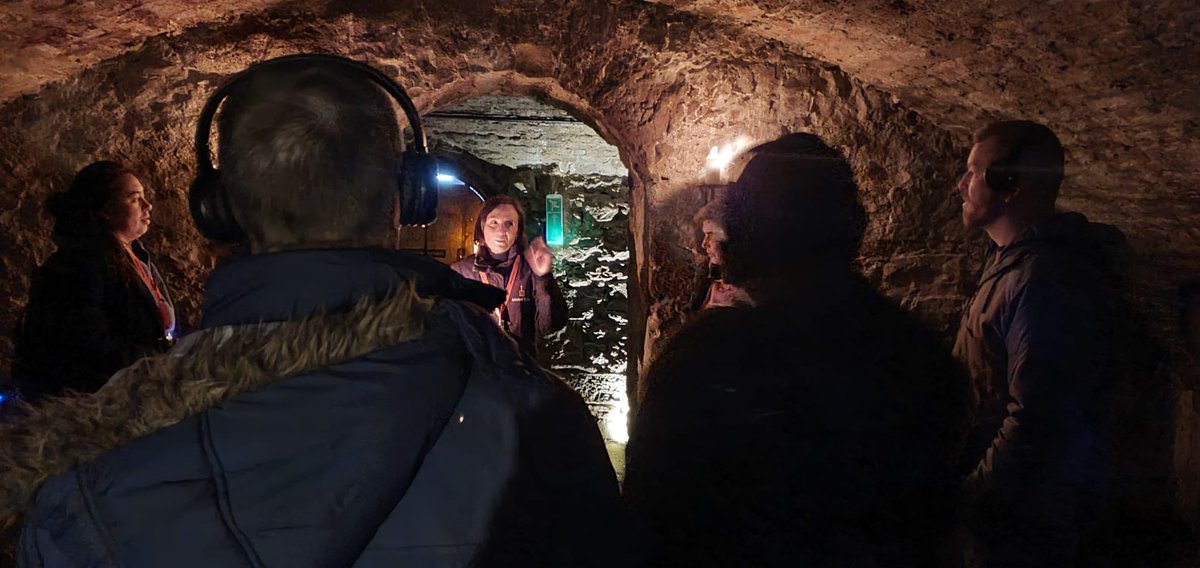 GCP_Edinburgh's tweet image. Our friends, Mercat tours gave us an exclusive tour to Blair Street Underground Vaults – the city’s oldest, deepest vaults!
Our members loved it and got to learn so much history whilst exploring  the discovery Room which had  3D models and displays #GCP #SocEnt #Mercat