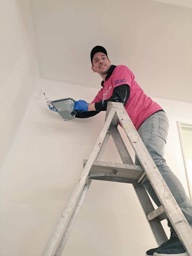 People Can #MakeADifference tweet media