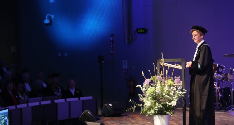 #DiesNatalis 💫🦠| Last week we celebrated our Dies Natalis! We said farewell to Arthur Mol and welcomed Carolien Kroeze as our new Rector Magnificus. We also unveiled a new Microbiome Center to explore the hidden world around us. Watch the event here 👉bit.ly/3PiCsFU