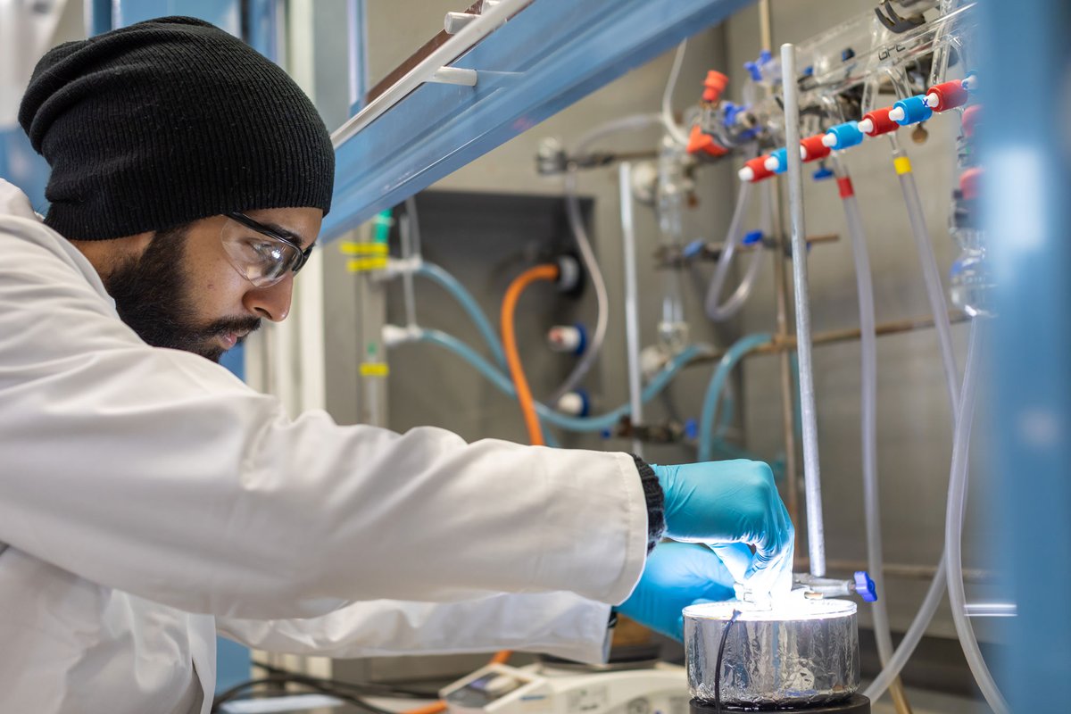 UoNPressOffice's tweet image. A new Centre for Doctoral training has received funding from @EPSRC to find new ways to decarbonise manufacturing sectors, and help the East Midlands achieve its net zero target @ChemistryUoN @UoNresearch @NTUNews #EPSRC_CDTs 

Full story➡️tinyurl.com/6uypjdy4