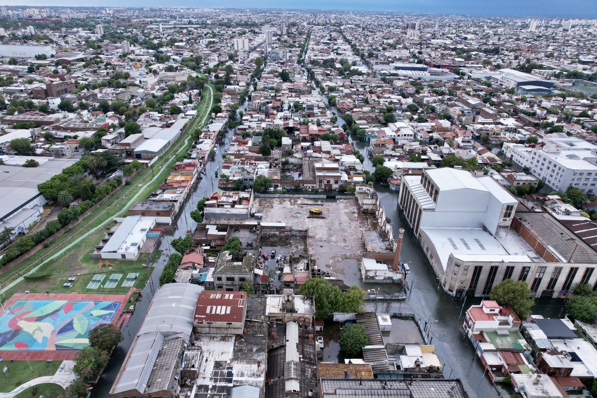 NicoAve's tweet photo. El conurbano tiene ese no se que…. https://t.co/PkvKcjWiKU
