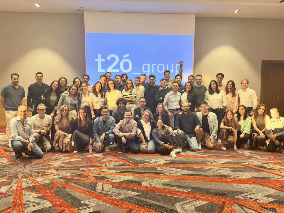 Finalizamos unos días inspiradores en la maravillosa isla de Tenerife, donde hemos celebrado el offsite meeting de este año en el grupo #t2ó 💙

¡Gracias @palladiumhotelgroup por el trato y la experiencia! 👏🏻

#YoSoyt2ó #t2óPeople #OSM2024 #MarketingDigital