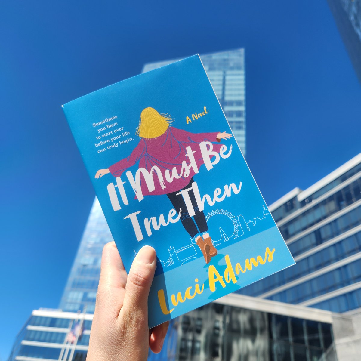 Happy #BookBirthday to IT MUST BE TRUE THEN by Luci Adams! 💛🌸 Filled with fresh starts and hilarious moments, Daisy and Archie's story will steal your heart. bit.ly/3UVaGmO