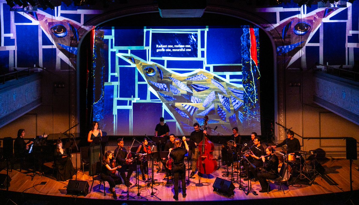 Contemporaneous tweet media