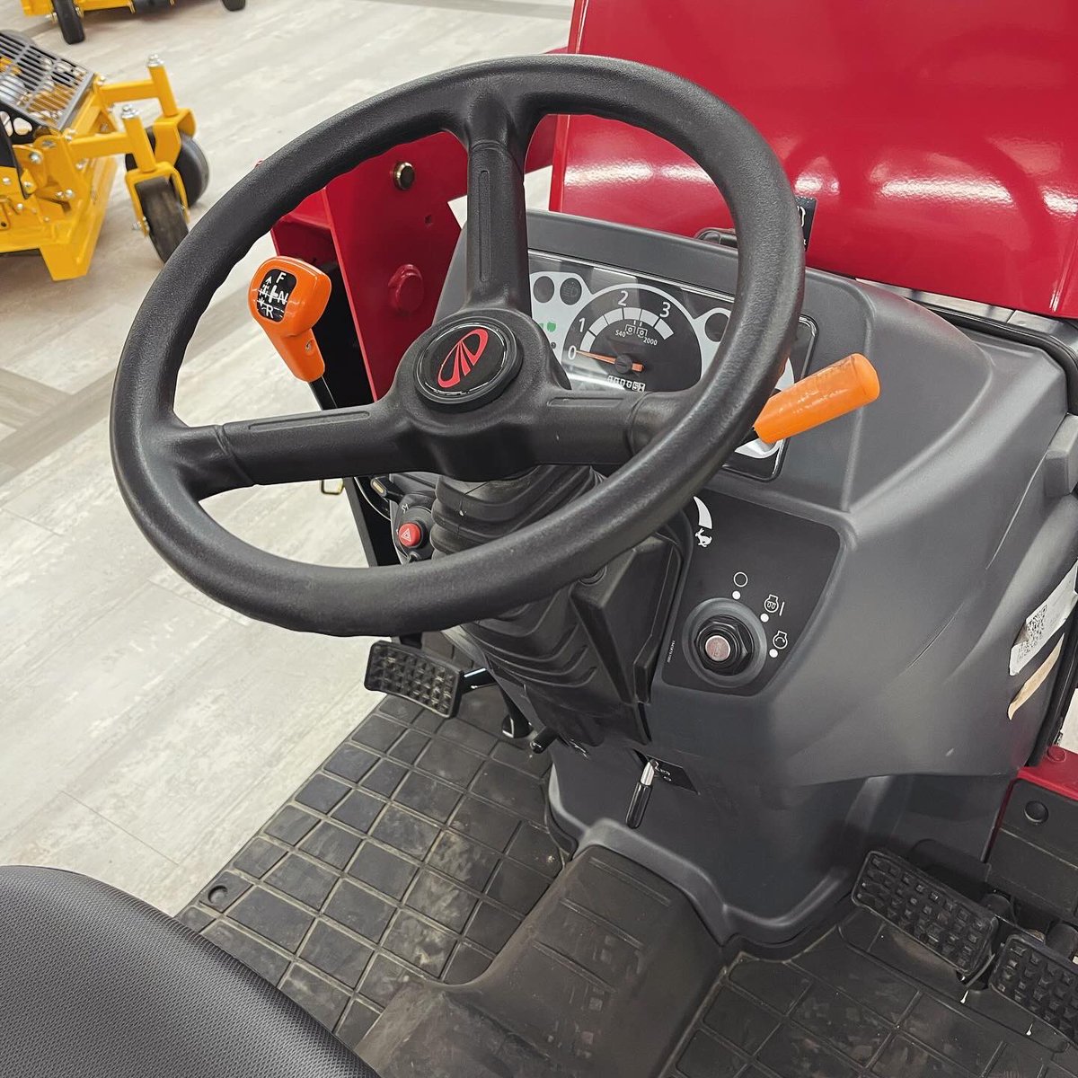 ThompsonRental's tweet photo. Get 0% for 84 months with approved credit on the Mahindra 26 XLT ➡️ 877 S Lake Dr. Lexington, SC 📞 803.736.7268, press 3
.
.
#lexingtonsc #mahindradealer #mahindratractors #tractordealer #southcarolina #columbiasc #scsmallbusiness #shoplocal #supportlocal https://t.co/HLIUW0Xc3f