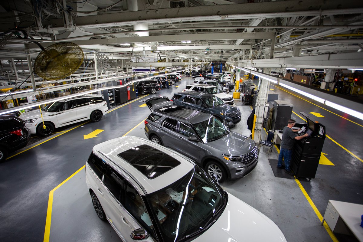 Jim Farley tweet media