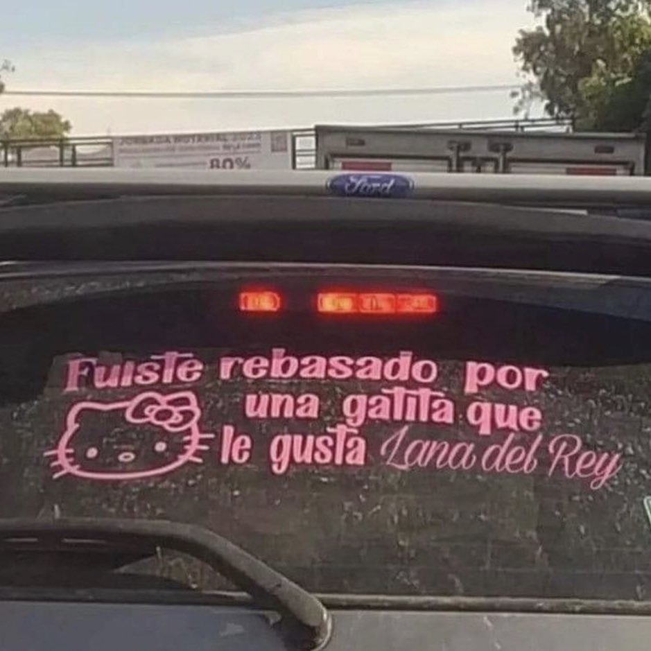 larita tweet media