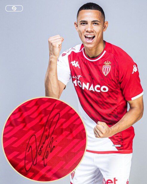 futnostalgico's tweet photo. 🚨 GANHE UMA CAMISA DO VANDERSON 👕

Nós e a @Ligue1_POR vamos dar uma camisa do @AS_Monaco_BR autografada pelo Vanderson 🇧🇷

Para participar:
➡️ RT nesse post
➡️ Siga a @Ligue1_POR, @futnostalgico e @AS_Monaco_BR

Resultado na terça, dia 19/3. Boa sorte! 🍀

Nostálgico! https://t.co/QPe8pvc6sy
