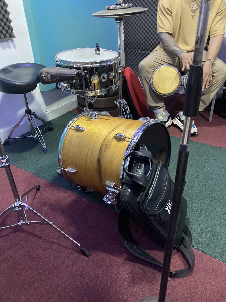 Soyelconderdtv tweet media