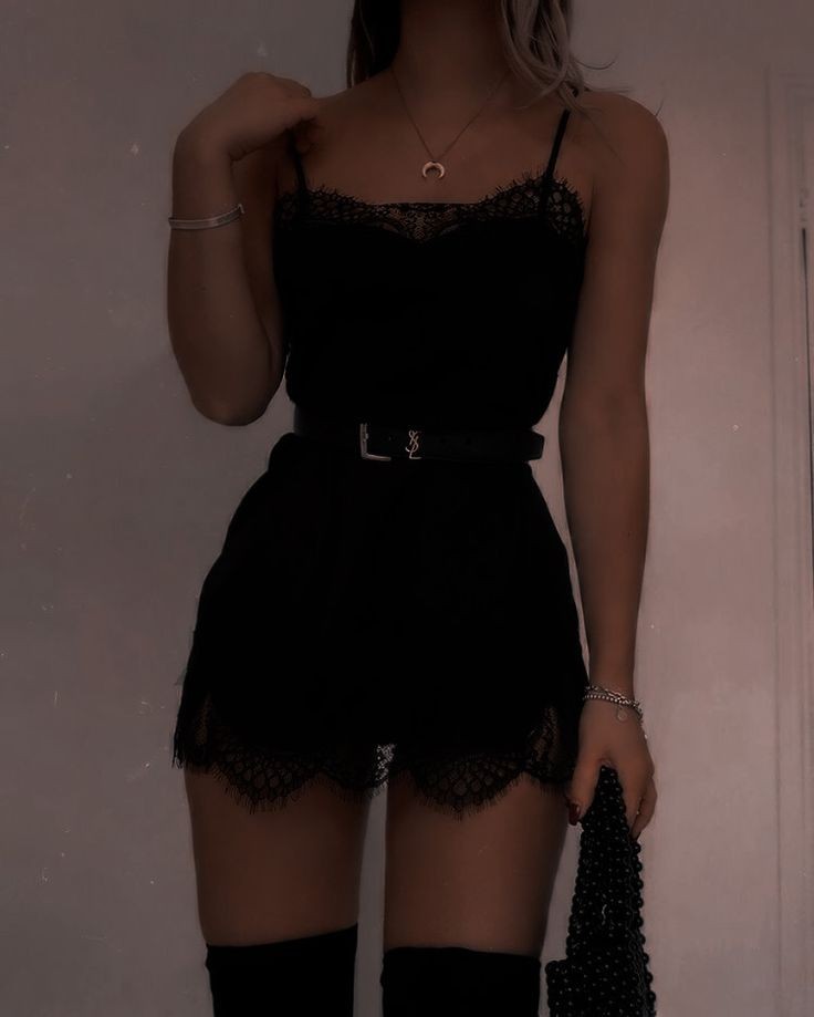 LILFEARLESSBABE's tweet photo. #ᴼᴼᵀᴰ  Veruca outfit of the day https://t.co/FZClK6EAQi