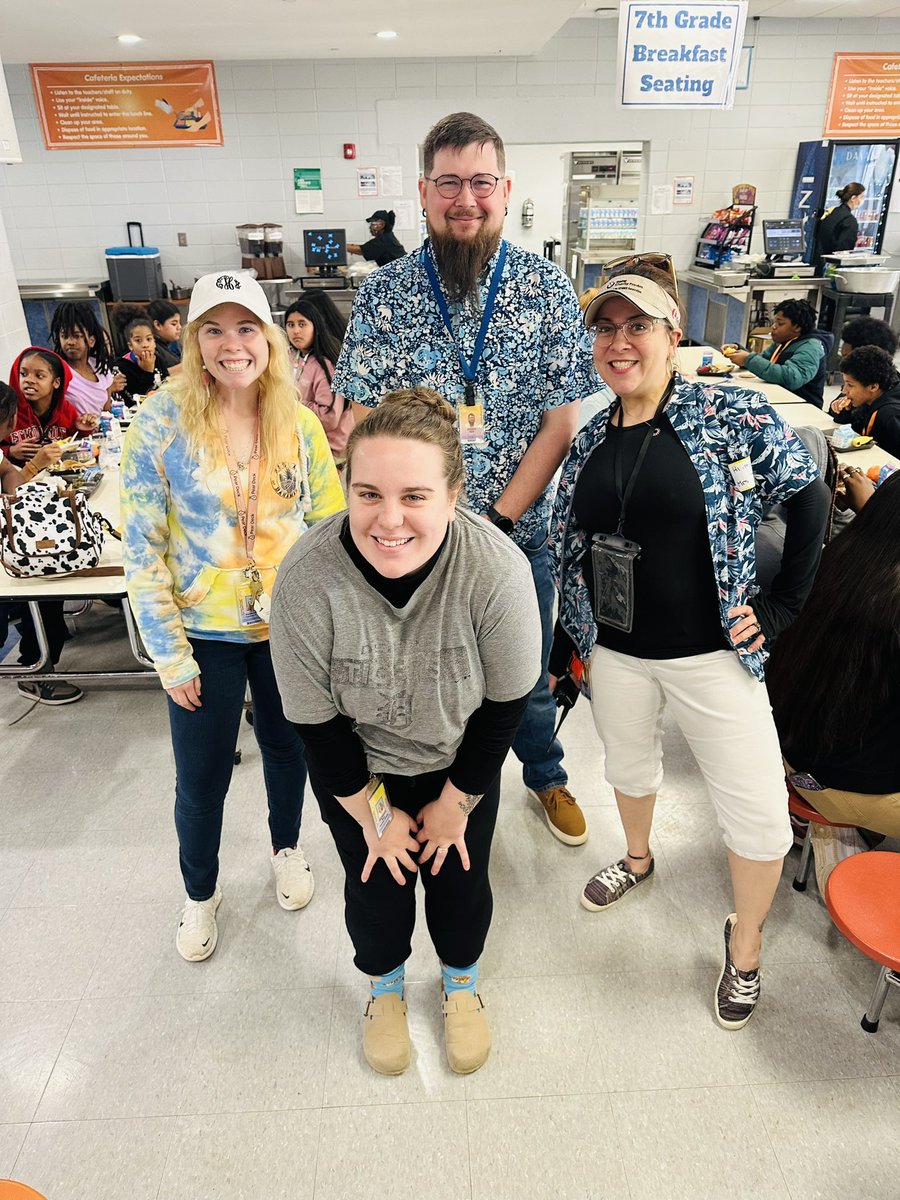 LakeviewMiddle's tweet photo. Sprinting towards SPRING!

#askmeaboutLAKEVIEW
#LakeviewROARS https://t.co/clkX83sckW