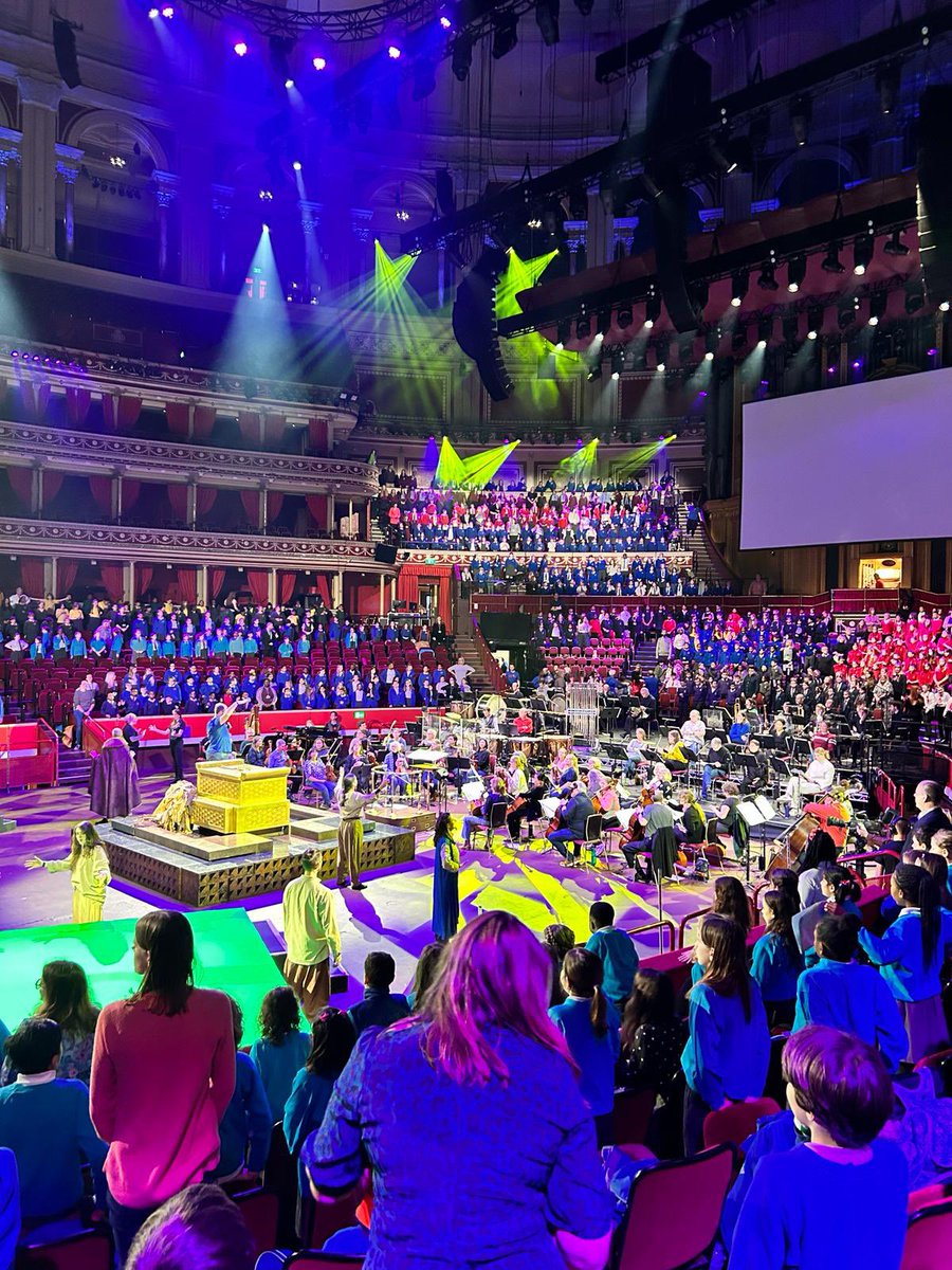 We are here at @RoyalAlbertHall for Prom Praise! The rehearsal is about to start and we’re very excited!! Good luck everyone!