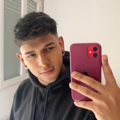 AndrewXander3's tweet photo. #NuevaFotoDePerfil https://t.co/bhuMrYpBiz