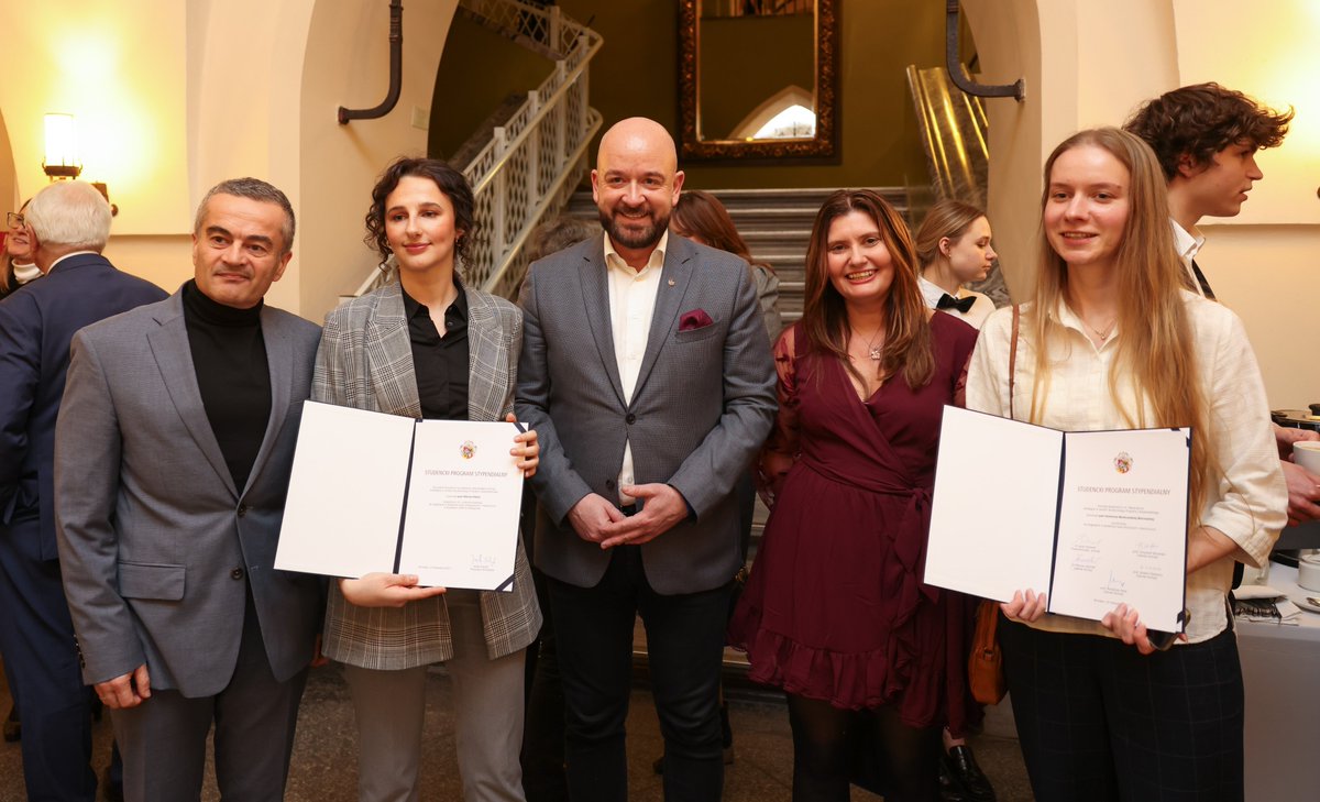 It is a great honor to be a laureate of the Hirszfeld Student Scholarship Program for PhD candidates in biological and medical sciences🧫🧬🩺 thank you #Wrocław!