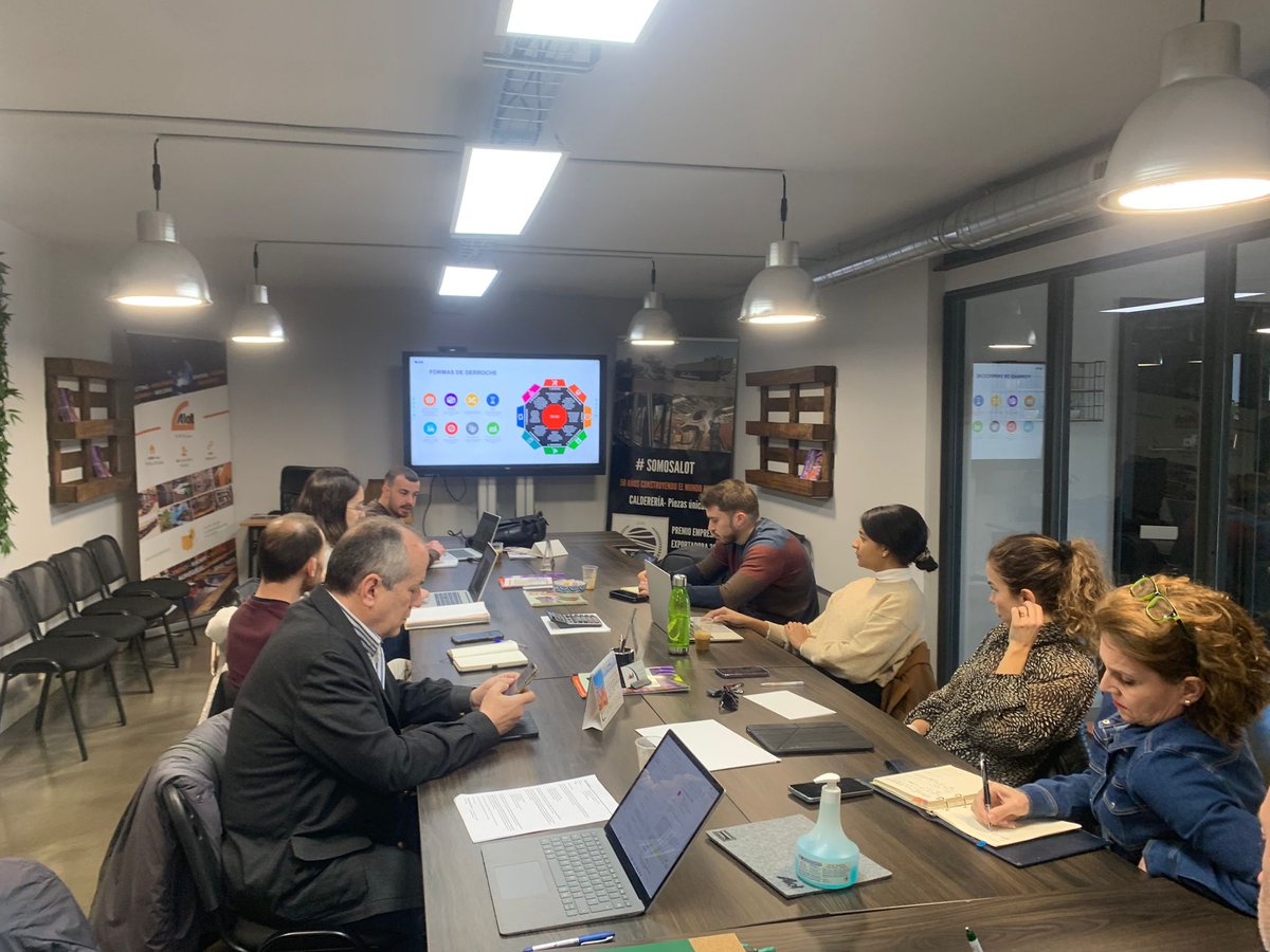 Hoy hemos visitado <a href="/AradosFontan/">Arados Fontán</a> y mantenido una reunión del proyecto AI4planning
Esta iniciativa busca optimizar la fase de producción de las empresas mediante IA
Forman parte de este consorcio: #CAMPAG <a href="/AlotMetal/">ALOT METAL</a> <a href="/ClusterAERA/">AERA Clúster Aeronáutico, Aeroespacial y Defensa</a> <a href="/mecanus_/">Mecanus</a>  #BMCAgricola <a href="/RIGUALSA/">RIGUAL</a> e <a href="/ITA_tecnologia/">Instituto Tecnológico de Aragón</a>