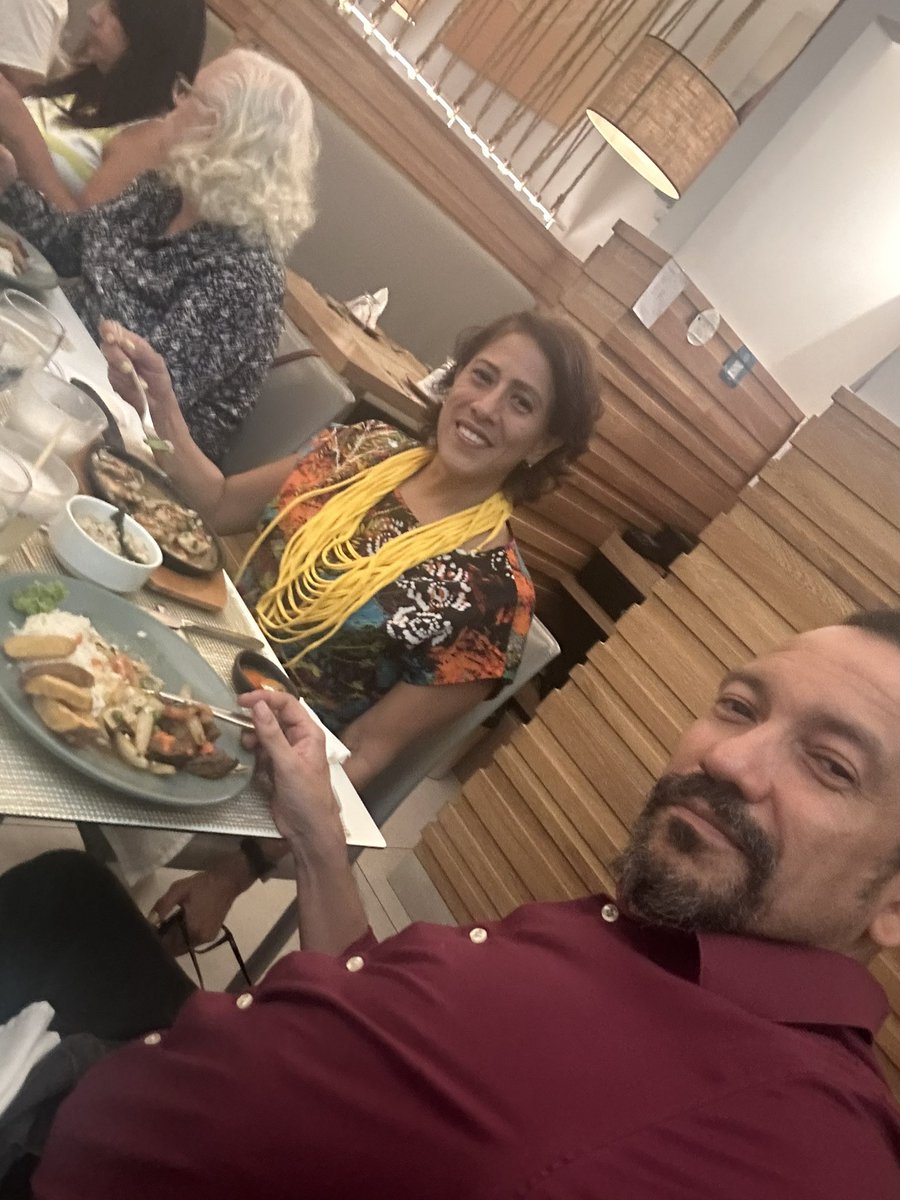 panamabeyond's tweet photo. Ayer fuimos a degustar la comida del #segundomuelle buen ambiente familiar y buena comida peruana, comí un lomito y no podía faltar un #piscosour
Este está ubicado en #Altaplazamall https://t.co/oqfB6l9y8h