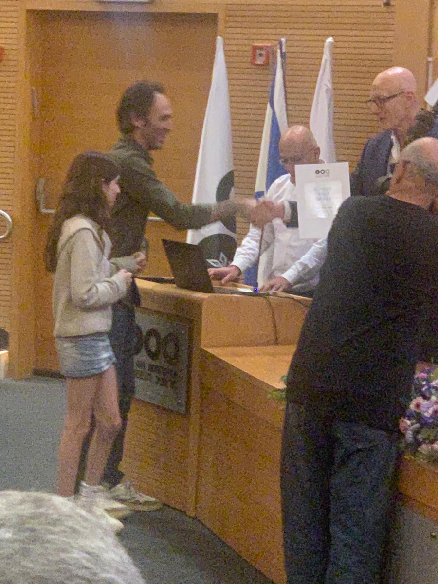 Oded Rechavi tweet media