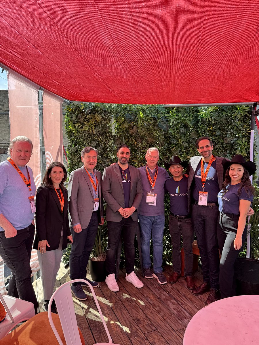 An incredible experience presenting at #SXSW on stage as we unveiled our own government-grade generative AI assistant that's changing the game for public servants! Thank you to everyone who joined us in person and virtually for this pivotal moment. @FrontierBC @sxsw