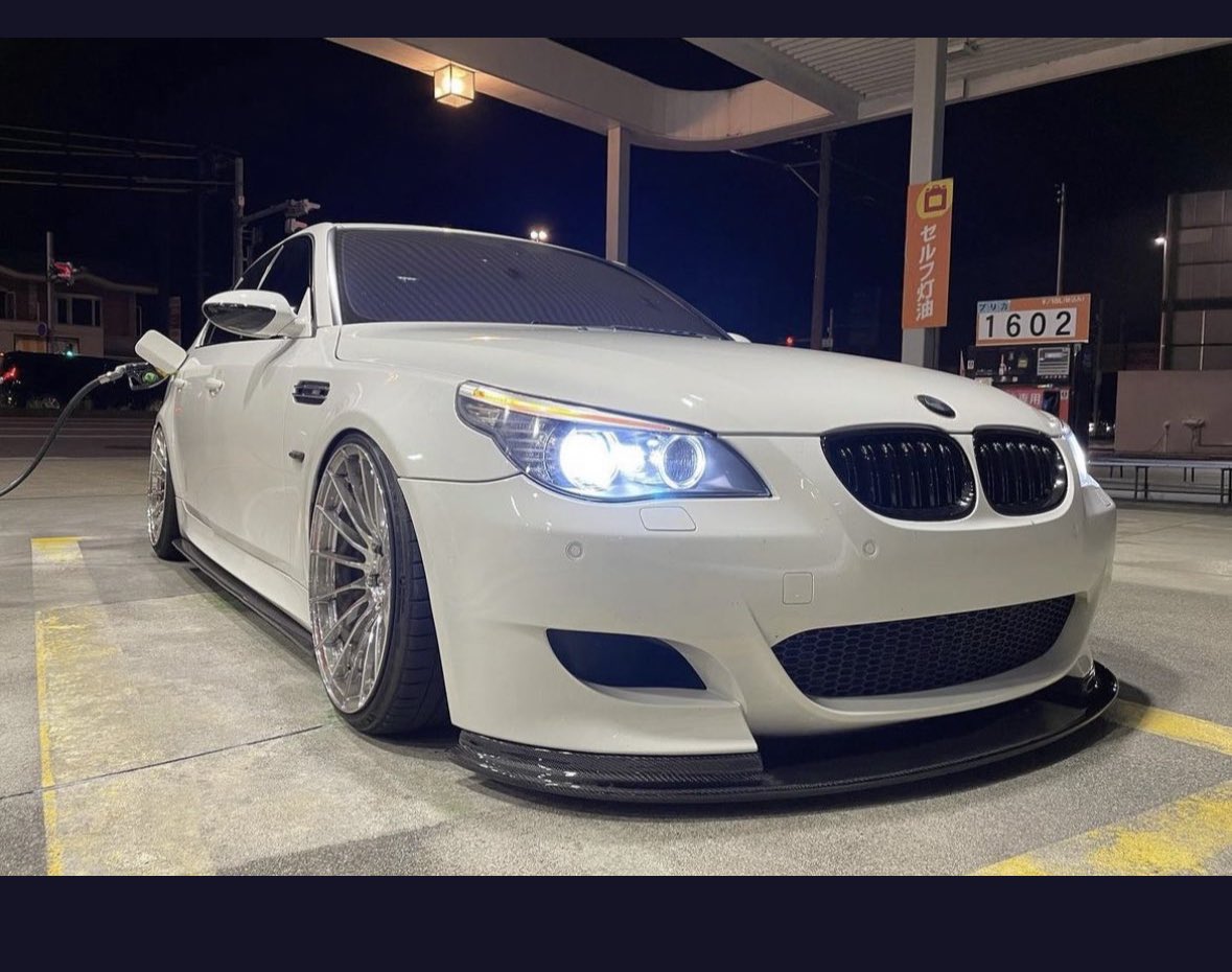 #みんなはなんｊ民や
750Li : 11J
M5 : 10.5J