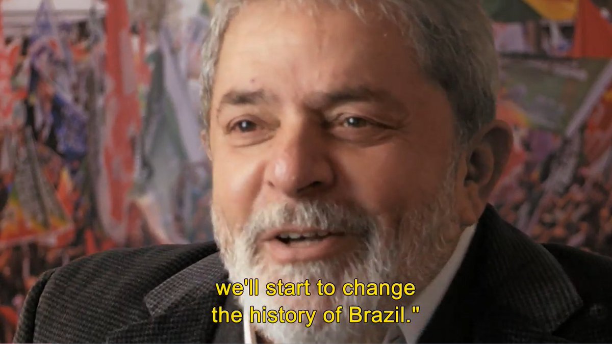 Privaricate's tweet photo. Lula on football and workers' strikes after visiting an overcrowded Morumbi stadium in 1979.

📷Black and White Democracy (2014) https://t.co/kpJBSY3qVy