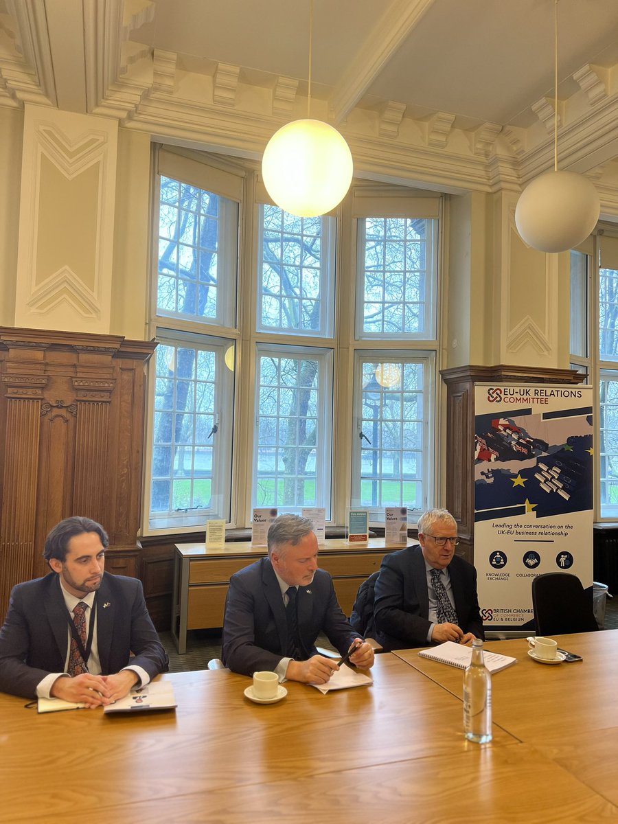 6. The EU and UK share strong ambitions to develop clean energy infrastructure without which net-zero goals are infeasible. Meeting with @AlynSmith and @DougChapmanSNP, we emphasised the need for energy linkages and joint ventures in the North Sea.