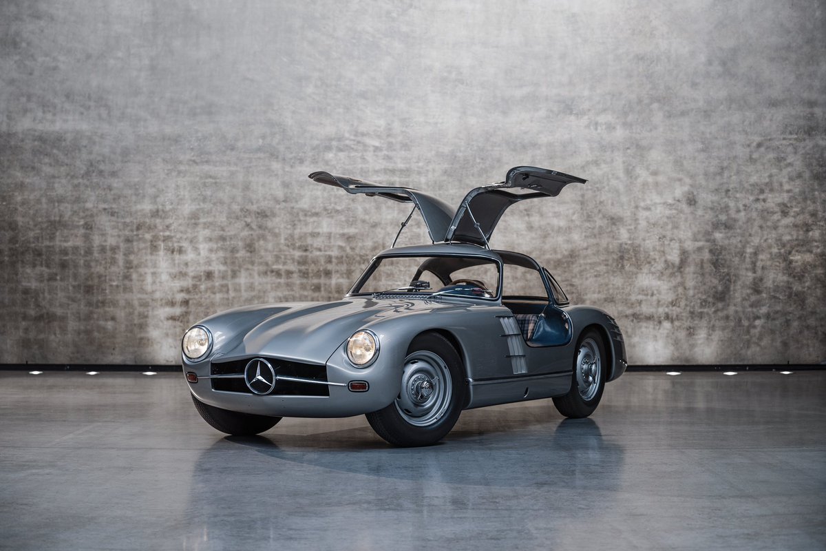 The Mercedes-Benz W194: A Legendary Icon of Motorsport#l #w194  #mercedes #classicmercedes #mercedesgullwing #gullwing #classiccars #classiccardaily
