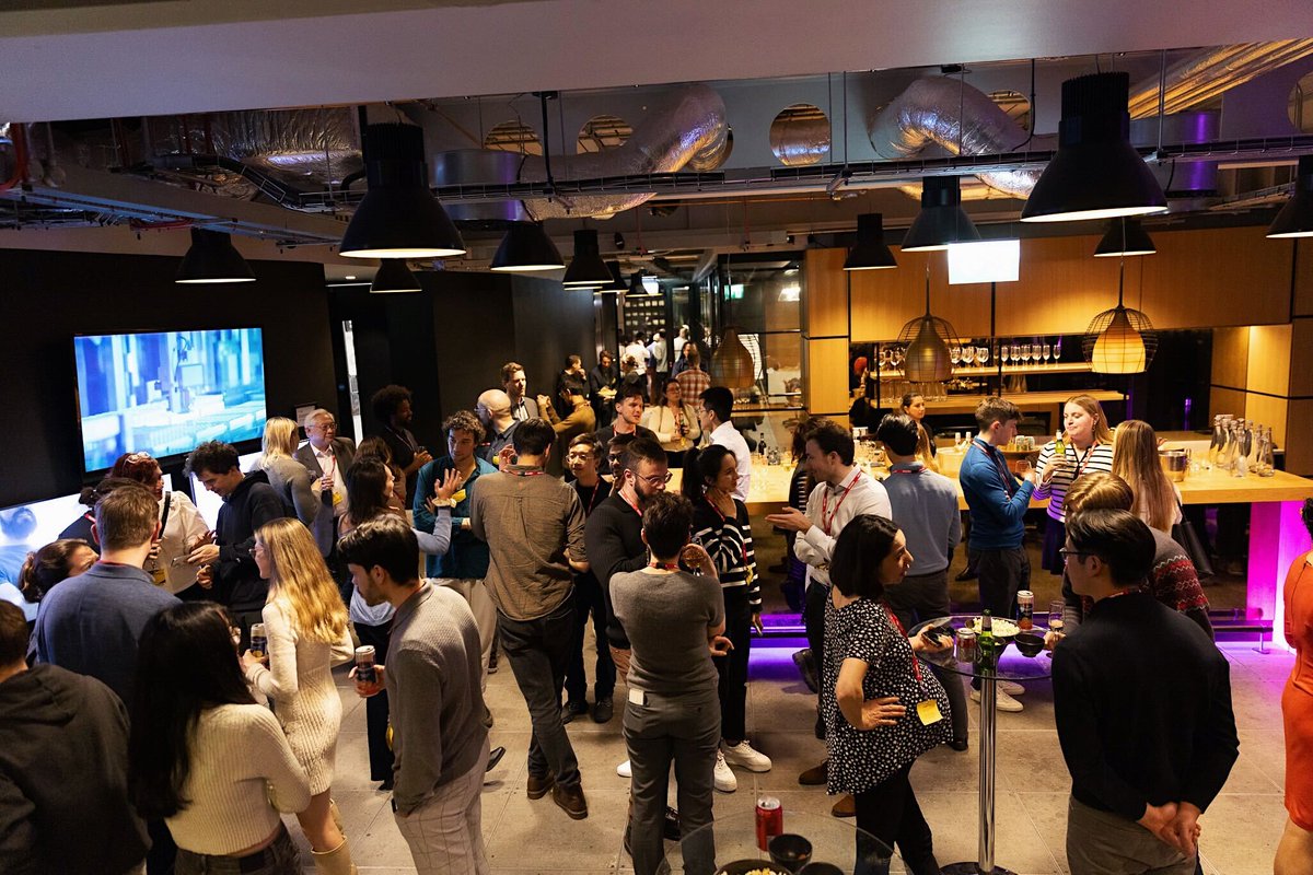 Recursion (@recursionpharma) on Twitter photo Earlier today, we hosted a mixer to celebrate our #London office announcement with some key members and brightest minds in the #techbio ecosystem.
Thanks to our amazing panelists <a href="/LakshAithani/">Laksh</a> <a href="/jejfield/">James Field</a>, <a href="/juliafanli/">Julia Fan Li</a> <a href="/_danielcohen/">Dan</a> & <a href="/RecursionChris/">Chris Gibson</a>. Earlier today, we hosted a mixer to celebrate our #London office announcement with some key members and brightest minds in the #techbio ecosystem.
Thanks to our amazing panelists <a href="/LakshAithani/">Laksh</a> <a href="/jejfield/">James Field</a>, <a href="/juliafanli/">Julia Fan Li</a> <a href="/_danielcohen/">Dan</a> & <a href="/RecursionChris/">Chris Gibson</a>.