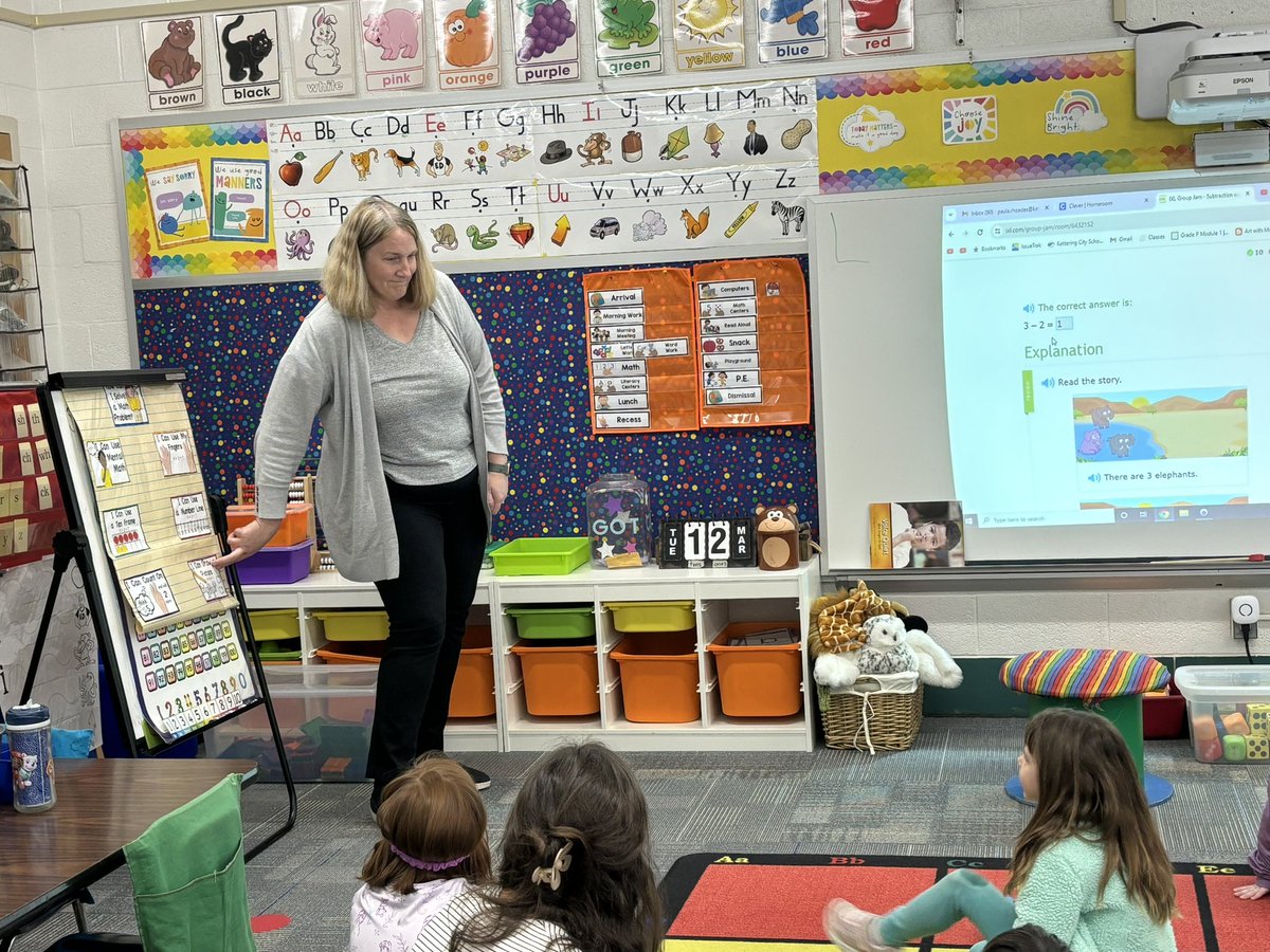 PrassPaxson's tweet image. Teachers observing teachers. Together we recall highly effective moments during instruction that increase student engagement. #SkillfulTeaching @RLGMike @KetteringLearns