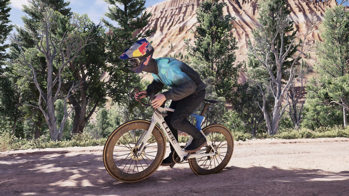 QueenJilo's tweet photo. Et ça, c'est gravel ou c'est pas gravel? 
#RidersRepublic https://t.co/p2WlHiCbCe
