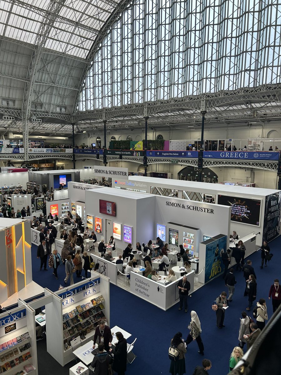 A joyous day seeing the book industry come together today - there is something very special about #LBF2024 - and seeing many wonderful friends! @simonschusterUK @sophiemissing