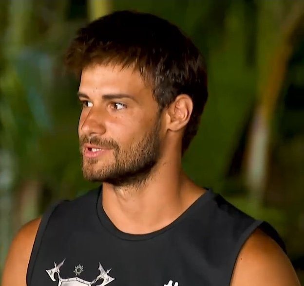 10 kişiler yapacak bir şey yok diyip Berna’yı yazdın. 
Ulan oğlum o kadar sene geldin bir kere dimdik dur karakter koy ortaya çoğunluğa uyma :D 

#Survivor2024AllStar #SurvivorAllStar