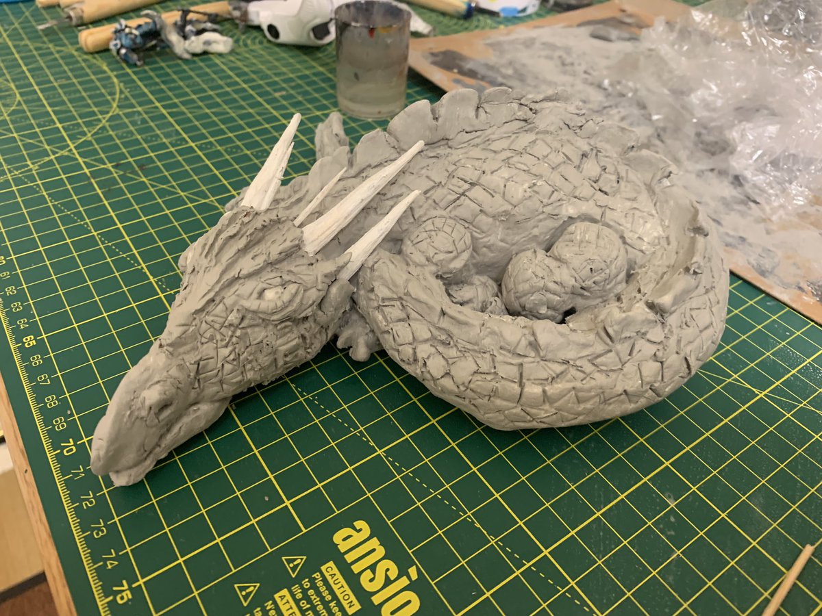 SeaGlassV2's tweet photo. Dragon update
Gave him some horns and legs and baked in the oven ready for painting
#model #wizzkids #WarhammerArt #dnd #dndart #dragon #fantasymodel https://t.co/AlxzuLPOer