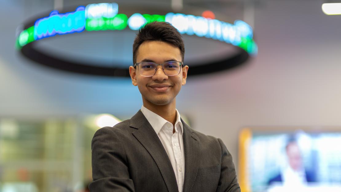 Congratulations to @utscmgmt Co-op student Ahnaf Rahman on winning the prestigious @CEWILCanada Student of the Year Award! 🎊 

#UTSC is proud to be celebrating 50 years of co-op this year. #UofT #ExperienceToLead #FutureofWIL

 utsc.utoronto.ca/news-events/ou…