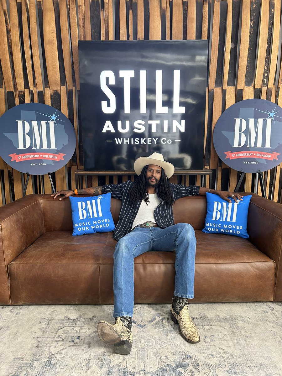 bmi's tweet photo. Thanks for rocking with us #NickyDiamonds ✨🎶 #BMISXSW https://t.co/uwumS6TWXC