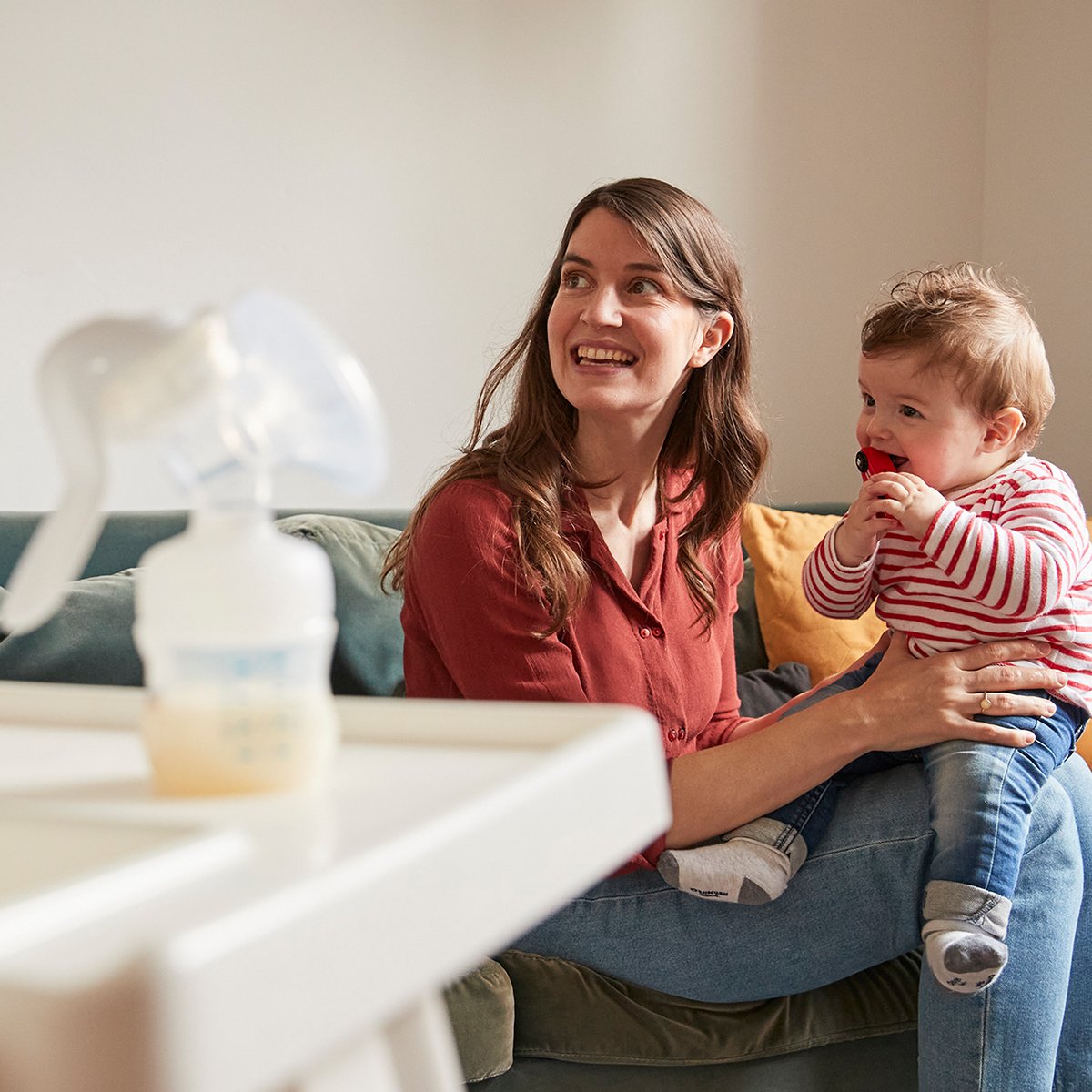 We know life with a newborn can be busy, that's why our team visit our breast milk donors in their homes around metro Brisbane, Sydney and Adelaide to collect their donations, and we're expanding further very soon. Check your eligibility: donateblood.page.link/6AAz #lifebloodau