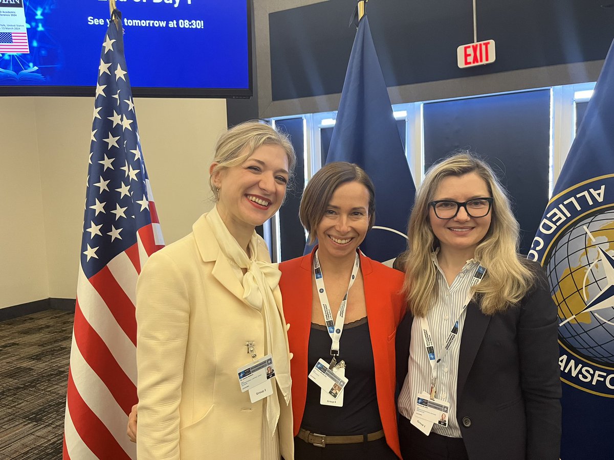 Celebrating #PLNATO25 by meeting these great security experts at the @NATO_ACT conference in Norfolk! We just met today and realized that we are from the same city #Wrocław - with @Joanna_Siekiera @AnnaMDowd