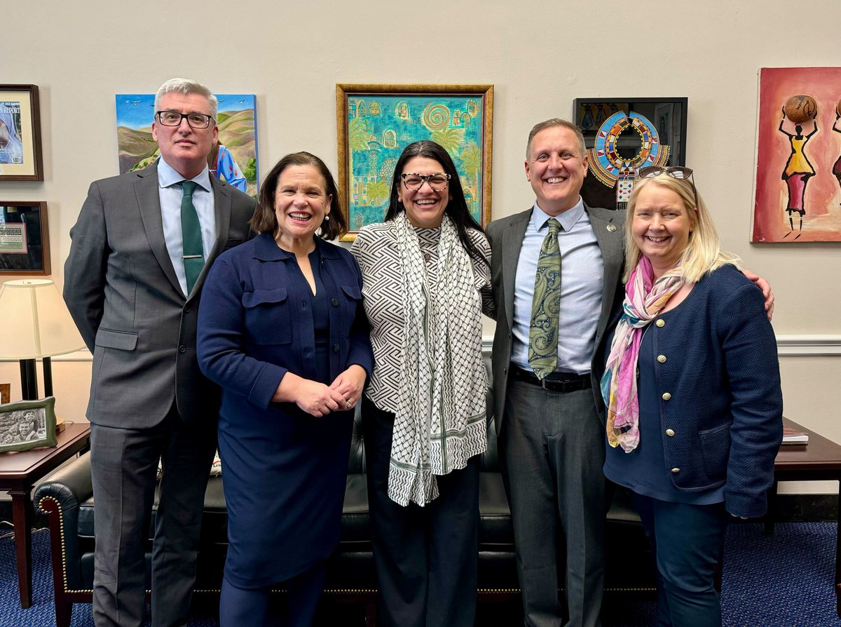 Sinn Féin President @MaryLouMcDonald and I want a lasting ceasefire to save lives. I am so grateful for and inspired by the Irish solidarity with the Palestinian people. 🇮🇪 🇵🇸