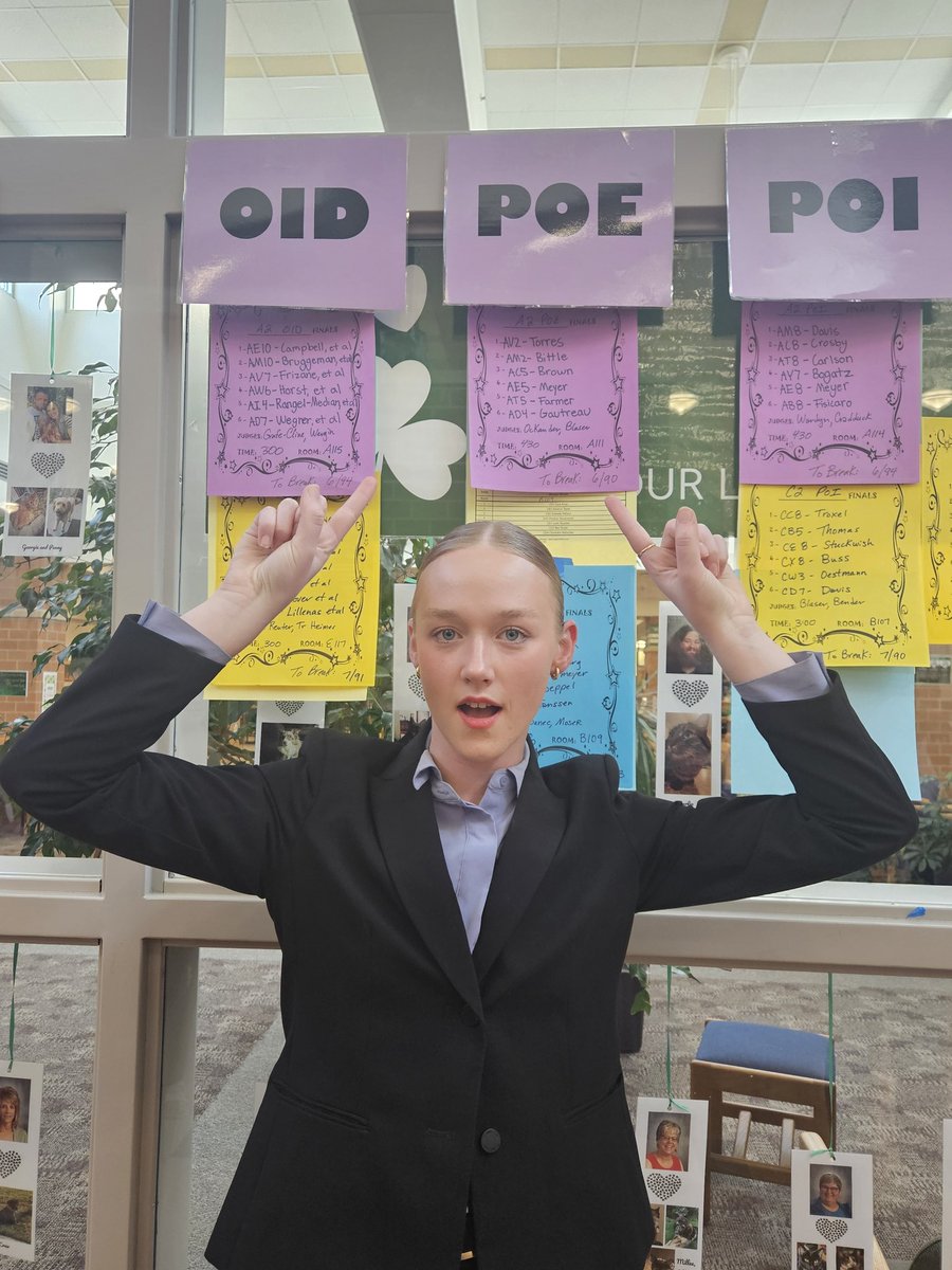 Congrats to Lauren on making Poetry Finals!