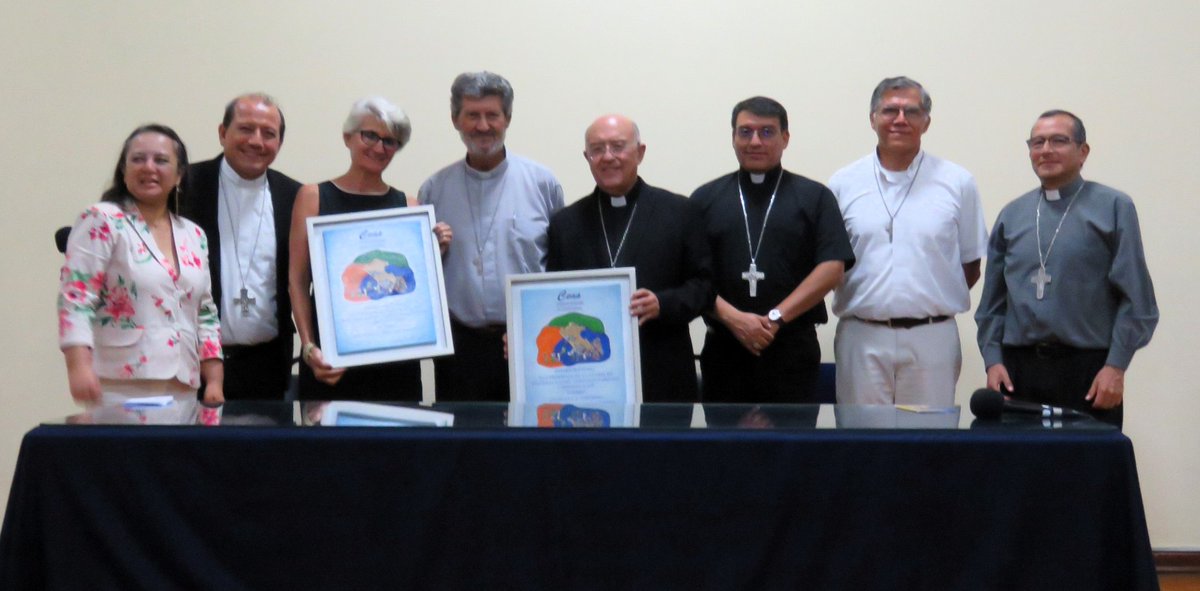 resucitaperu's tweet photo. ¡Felicidades Cardenal Pedro Barreto por este merecido reconocimiento!
Su compromiso con la ecología y los derechos humanos lo convierten en una voz profética en la Iglesia y un ejemplo inspirador para todos.
@ComisionCeas https://t.co/n3k9fPYLwN