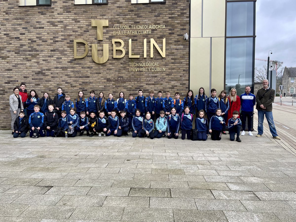 Thank you so much @pj_wall & @EleanorWalsh2 for organising our trip to @tudublincompsci! We had a great day out & love being a part of @AdaptCentre Technology in My Life programme, an amazing resource for having real conversations on ethics/A.I. & our future🤩 #discussAI #TimL