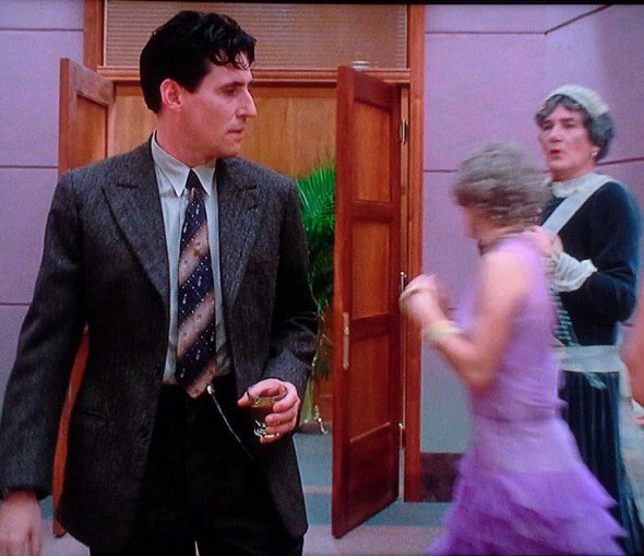 Albert Finney had such a good time making Miller’s Crossing that he turned up on his day off to appear in drag when Gabriel Byrne bursts into the ladies room