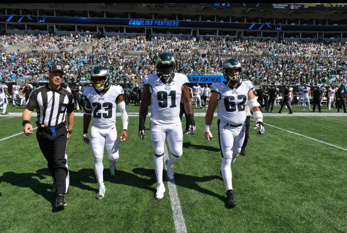 It was an honor to share the field with two of the best to put on a eagles uniform and two of the best of our generation!! Enjoy retirement fellas and the next act of your life!! 🫡 @fcoxx_91 @JasonKelce