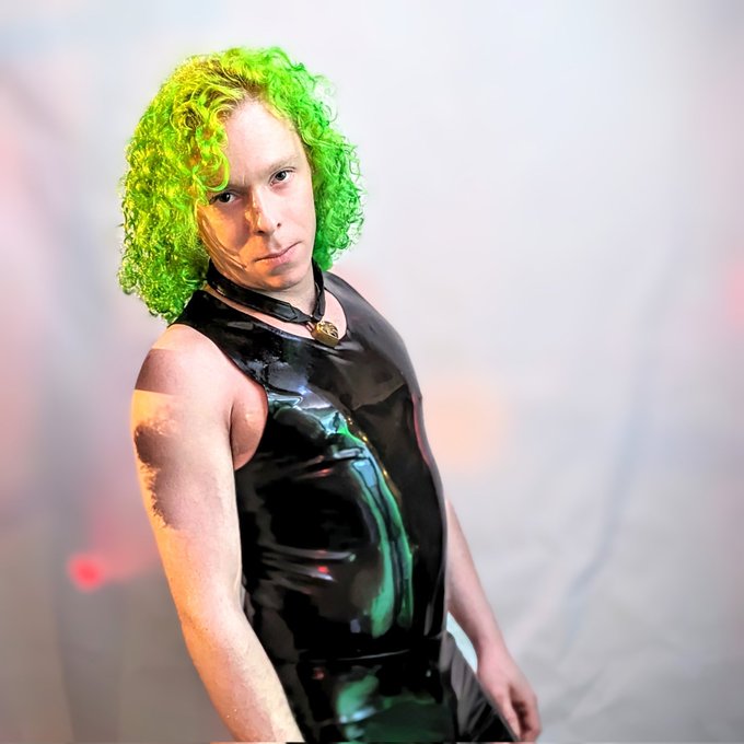 #NewProfilePic https://t.co/aDIXAtEaCj<a href="/tag/newprofilepic"class="tags">#NewProfilePic</a>