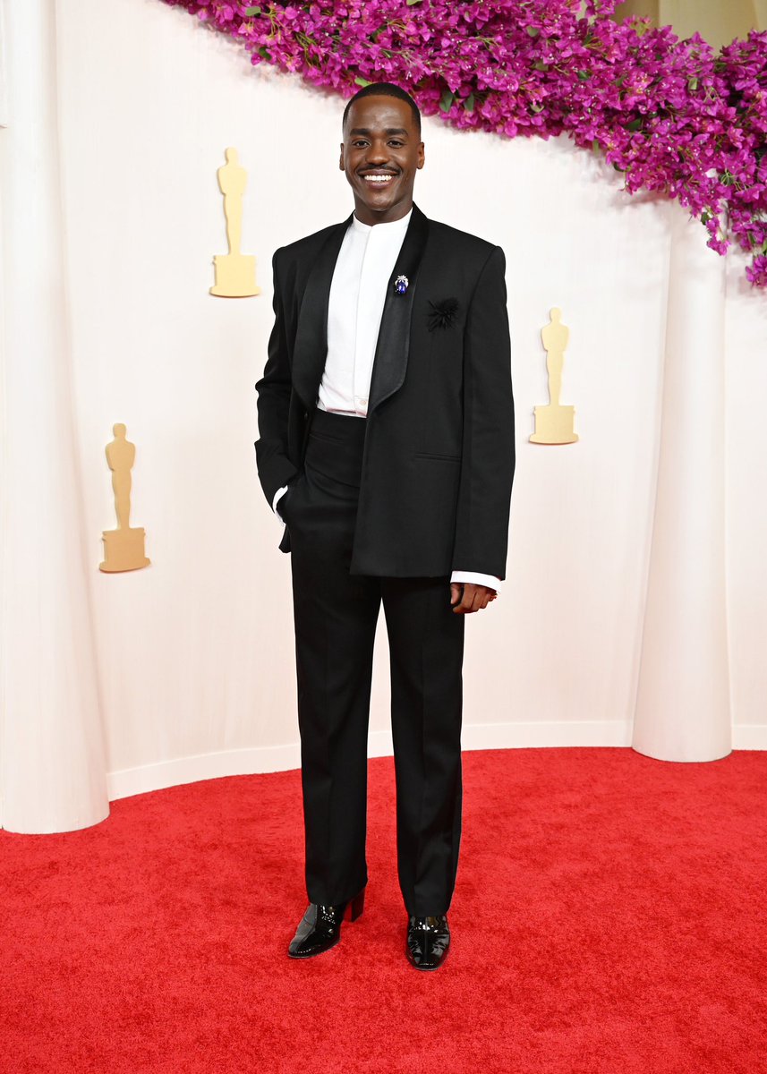 Actor #NcutiGatwa wearing #givenchys24 outfit to the #Oscar2024. #givenchyfamily