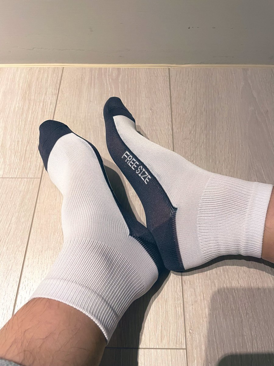 ropensock's tweet photo. 泰國學生🧦🧦 https://t.co/iM2VOUb9jJ