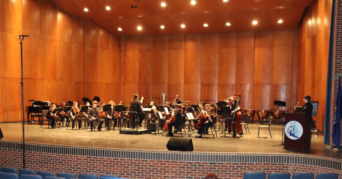 WSDNews's tweet photo. Congratulations to all of the WSD students who showcased their musical talents at the recent MSBOA Band & Orchestra Festival! With 11 groups earning excellent or superior ratings, your hard work and dedication truly shined. Fantastic job everyone!
#MSBOA #MusicInOurSchoolsMonth https://t.co/F72YRjhi9J
