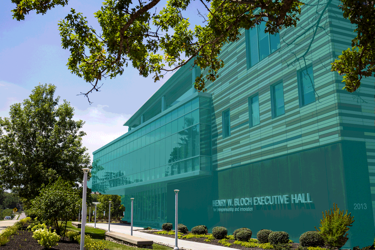 UMKC's tweet photo. Today, we turned campus teal in honor of @thekccurrent historic home opener this Saturday! 

#KCBABY 🩵 #RooUp https://t.co/SqFl2IphiM