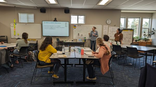GlennCOE_CA's tweet photo. Glenn County teachers participated in a Saturday workshop hosted by our Ed. Services dept and conducted by the teacher PD team from @calacademy. The session focused on effective science teaching strategies to maximize student engagement, sensemaking, and knowledge building. https://t.co/vH3JTsdbCx
