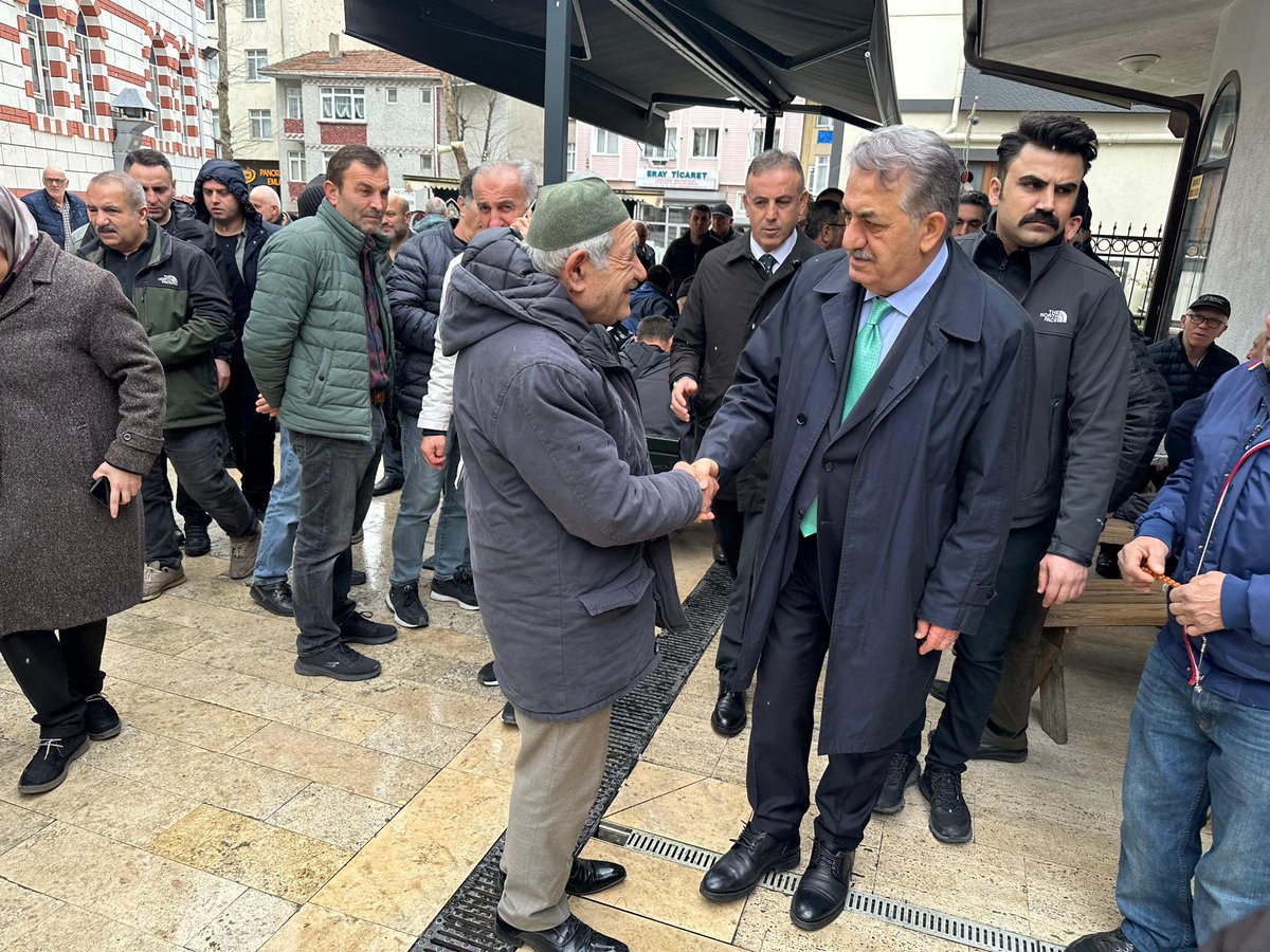 Hayati_Yazici's tweet photo. 📍Ümraniye

#HazırızKararlıyız https://t.co/dHU8SBeXa8
