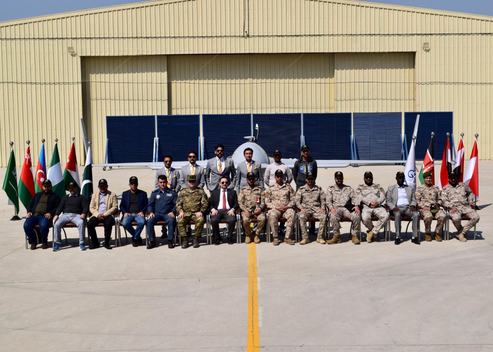 turdefcom's tweet image. 🇵🇰GIDS Demonstrates Sharpar-II Armed UAV’s Capabilities
GIDS has demonstrated the attack capabilities of the new Sharpar-II UAV to delegations from 11 countries.
#GIDS #UAV #sharparII @Defense_Talks 
turdef.com/article/gids-d…